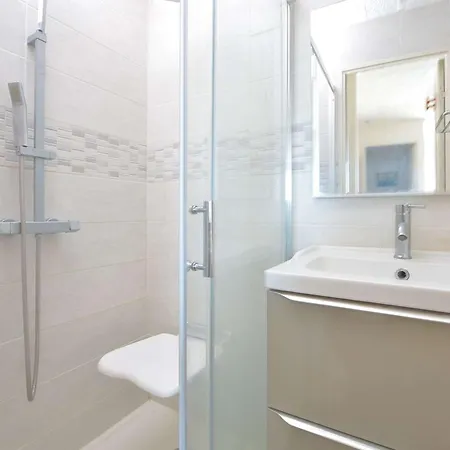 Apartment P2 Au Grau Du Roi, A 150m De La Plage, Parking Prive Et Wifi ! Le Grau-du-Roi
